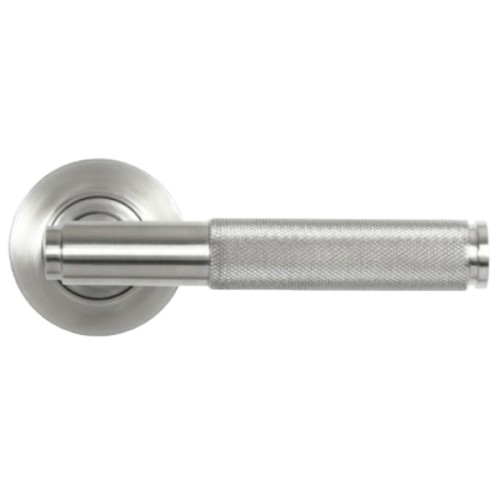 BROMPTON KNURLED LEVER HANDLE ON ROSE (4 ROSE OPTIONS)